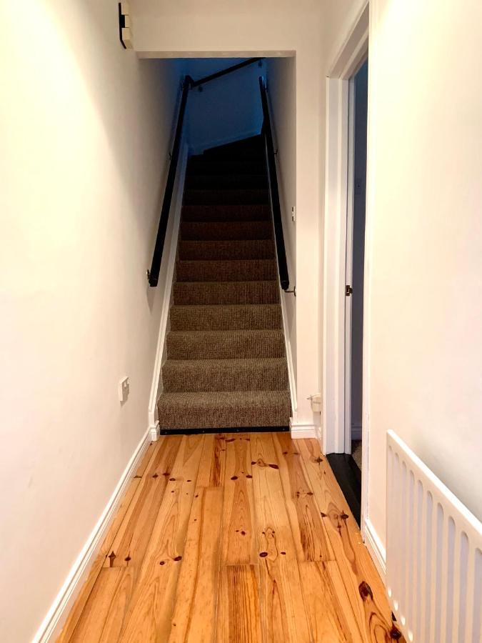 Vila La Brisa-Fully Refurbished, Perfect Local Portrush Exteriér fotografie